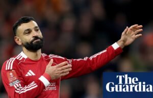 Mohamed Salah está em ótima forma na vitória do Liverpool sobre o Brighton. xícara