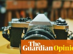 O analógico está de volta e meu coração milenar não poderia estar mais feliz. toyo bero