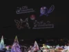 Cenas nostálgicas de Pokémon decoram o céu noturno em um show de drones em um parque de diversões no Japão