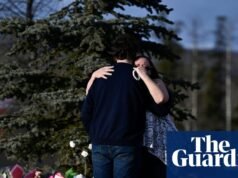 ‘Qual é a palavra para isso?’ Tumbler Ridge busca a unidade em meio a uma tempestade de tristeza. Canadá