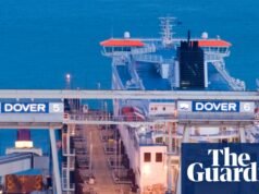 A partir de 25 de fevereiro, será recusada a entrada de cidadãos com dupla nacionalidade no Reino Unido, a menos que possuam passaporte britânico. escritório em casa