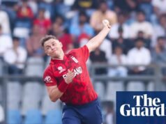 Visando a lua: a ascensão da bola mais lenta do críquete, de Stephenson a Curran Cricket