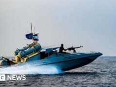 Irã está em “conversações sérias” com os EUA, diz Trump, em meio a ameaça militar