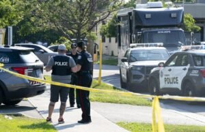 ‘Múltiplas vítimas’ em tiroteio na Escola Secundária Tumbler Ridge, na Colúmbia Britânica, Canadá