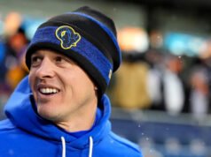 Cardinals contratam o coordenador ofensivo do Rams, Mike LaFleur, como próximo técnico