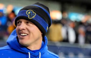 Cardinals contratam o coordenador ofensivo do Rams, Mike LaFleur, como próximo técnico