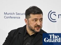 A Ucrânia quer uma garantia de segurança de 20 anos dos EUA após a assinatura do acordo de paz. Ucrânia