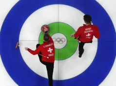 A Suíça de Carling Schwarer vence a Suécia e permanece perfeita