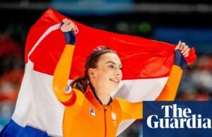 Femke Kok acabou com as esperanças de Jackson de manter seu título olímpico ao dominar a patinação de velocidade dos 500m. Olimpíadas de Inverno de 2026