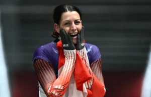 Um vestido esqueleto que apaga a dor de Pyeongchang com ouro brilhante