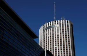 Executivo da rede de hotéis Hyatt renuncia após revelações de relacionamento com Epstein