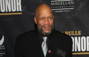 Ron Harper mira em LeBron James em relação a Bronny James