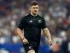 Papalii dos All Blacks viaja para França por bater nos Blues