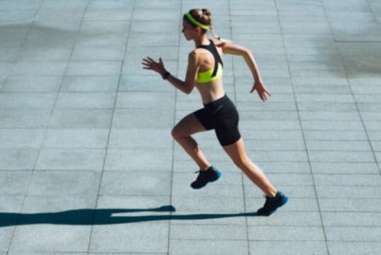 Correr não é mais apenas um esporte, é uma forma de encontrar um ciclo e se manter saudável