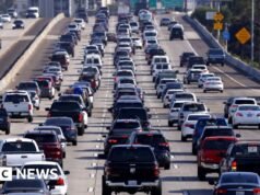 Trump revoga decisão histórica de que gases de efeito estufa colocam em risco a saúde pública