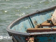 Pelo menos 21 pessoas morreram depois que um barco virou no Nilo, no Sudão