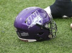 O tight end do norte de Iowa, Parker Sutherland, falece