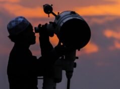 O internato islâmico Al Falah Ploso agendou o início do Ramadã em 19 de fevereiro de 2026