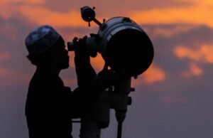 O internato islâmico Al Falah Ploso agendou o início do Ramadã em 19 de fevereiro de 2026