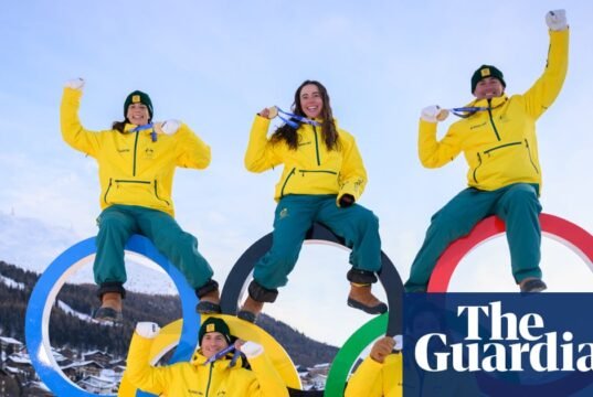 Como é que a Austrália – mais conhecida pelas suas praias do que pela neve – se tornou um participante consistente nos Jogos Olímpicos de Inverno? | Olimpíadas de inverno