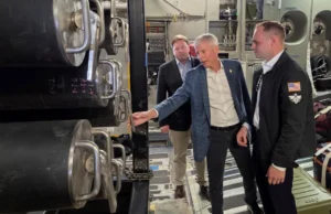 EUA conduzem primeiro transporte aéreo de microrreator nuclear para demonstrar a viabilidade da tecnologia