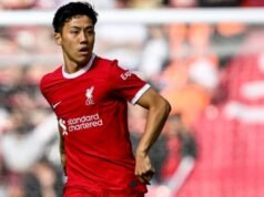 Ausência de longa data de Wataru Endo, Arne Slot revela lesão grave ao jogador do Liverpool