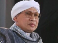 O maior pecado dos pais é abandonar os filhos, essa é a explicação de Buaya Yahya