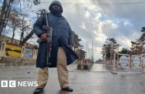 Militares do Paquistão dizem ter matado 92 militantes no Baluchistão