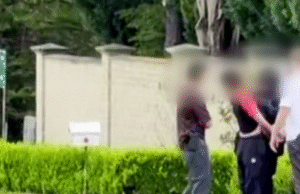 Adolescente de Sydney está atrás das grades depois de manter um vendedor de tabaco como refém por dois dias