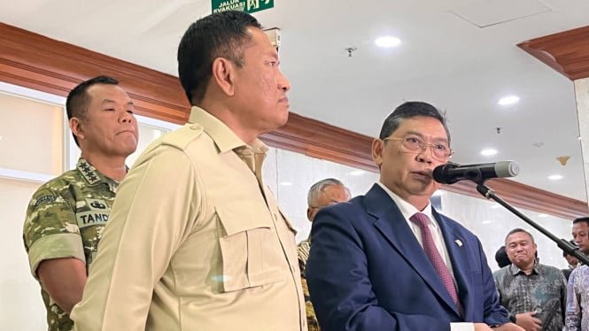 698b08708bfac-ketua-komisi-i-dpr-ri-utut-adianto_gemini_665_374.jpg