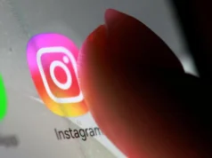 Instagram alerta pais sobre pesquisas de automutilação entre adolescentes