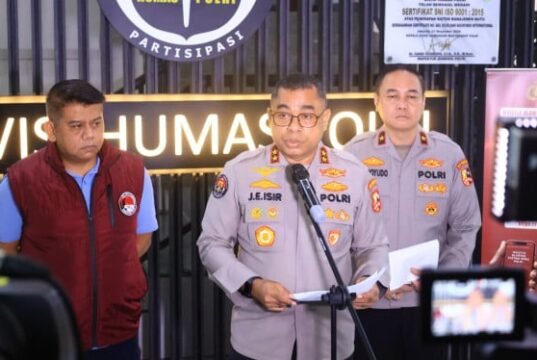 Foto E, vítima de traficante de drogas no caso do ex-chefe da polícia de seguros AKBP Didik filho Kunkoro