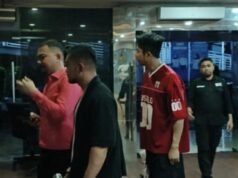 Escritório de Imigração do Sul de Jacarta Kokok DJ chinês e dançarina tailandesa suspeitos de violar autorização de residência