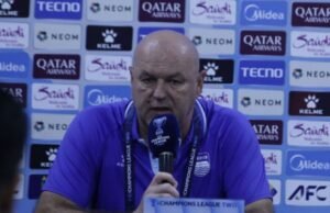 Festa do gol fora dos gramados sem técnico, Hodak revela a chave para a impressionante vitória do Persib por 5 a 0 sobre o Madura United