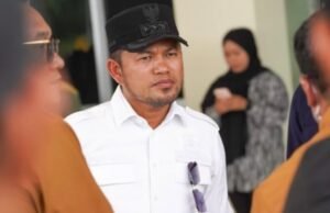 A trajetória política da família do governador de Kalimantan Oriental, de presidente do DPRD a regente