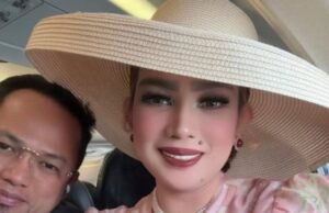 5 estilos glamorosos de Sarifa Suraida como Dutch Noni que são muito comentados nas redes sociais