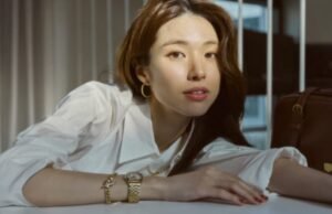 Do Trauma Code ao mundo da moda, Ha Young parece sexy e bonita em campanhas globais