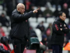 A reunião de seleção do técnico do Liverpool, Arne Slott, leva a noites sem dormir