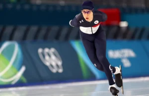 Patinação de velocidade – O adolescente tcheco Jilek supera fortes concorrentes para ganhar o ouro nos 10.000 metros