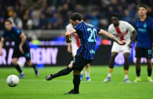 Inter venceu o Gênova por 2 a 0 e subiu para 13 pontos na Série A