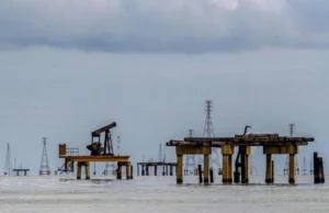 Presidente Trump diz que saúda os investimentos chineses e indianos no petróleo venezuelano