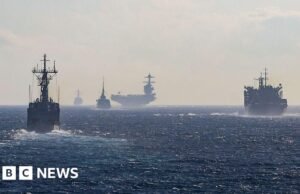 Dois navios da Marinha dos EUA colidiram perto da América do Sul