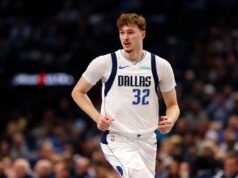 A estrela do Mavericks, Cooper Flagg, perderá o jogo do Rising Stars no fim de semana do All-Star devido a uma entorse no meio do pé