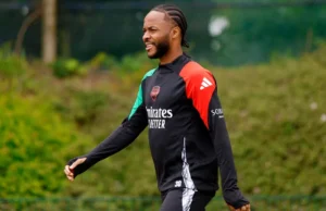 Sterling se junta ao Feyenoord até o final da temporada