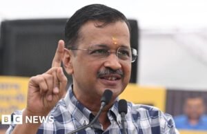 O tribunal indiano absolveu o ex-ministro-chefe de Delhi das acusações de corrupção