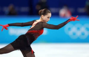 Patinação artística – Valieva da Rússia retorna à competição após proibição de doping de 4 anos