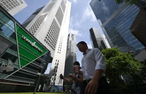 As perspectivas de financiamento parecem melhores para as pequenas e médias empresas em Singapura, com mais pessoas a considerarem contrair empréstimos comerciais para expandir os seus negócios.