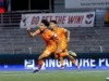 Aquecedores de banco salvam Albirex Niigata de uma situação difícil na vitória internacional da SPL contra Geylang