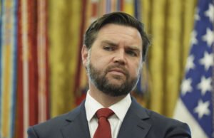 A última opinião de JD Vance sobre o assassinato de Alex Pretty vai deixar você com raiva