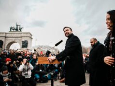 Mamdani mostra como responder a perguntas pegajosas